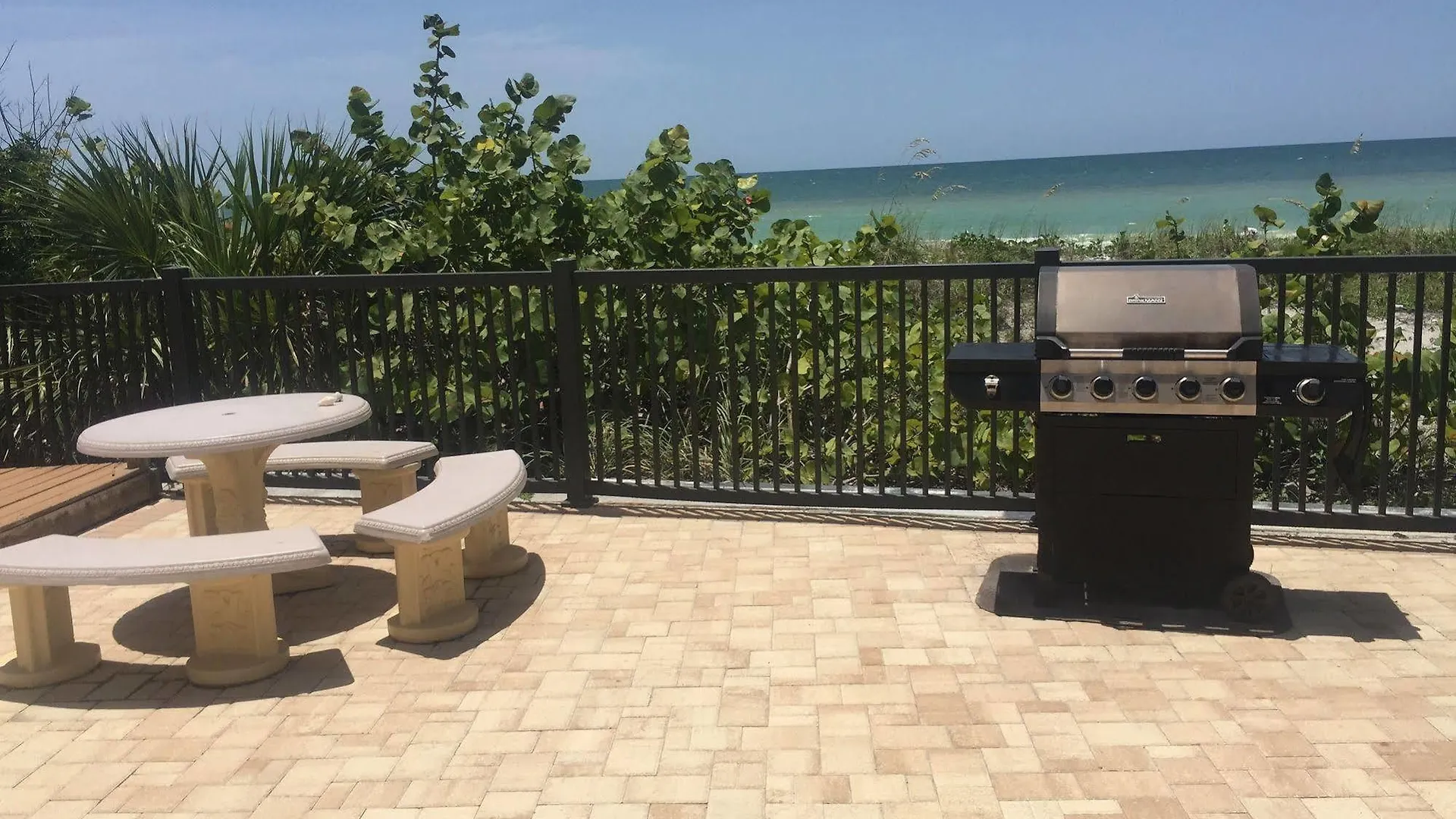 Belleair Beach Club Apartment